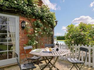 Prospect Cottage - 3