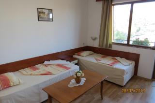 Hotel Strinava - Primorsko - 1