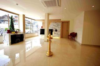 Hotel Golden Couch - Badagara - 6