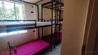 ROAMERS INN Backpackers Hostel - Calcutá - 3