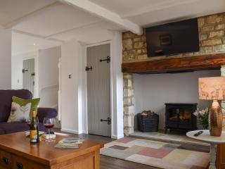 No 2, The Stables - Southam - 8