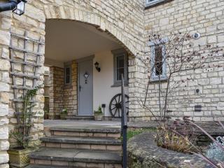 No 2 The Stables - 2