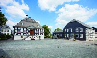 Ferienwohnungen in Meschede-Eversberg Nähe Winterberg Skiliftkarussell - 5
