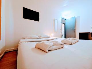 Budget and spacious apart with terrace - 7
