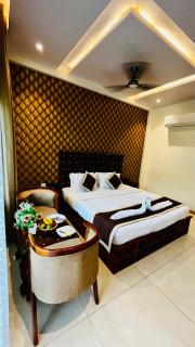 Chauhan Sheraton Resort - Pushkar - 1