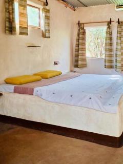 Wait-a-bit Cottage - Mtito Andei - 4