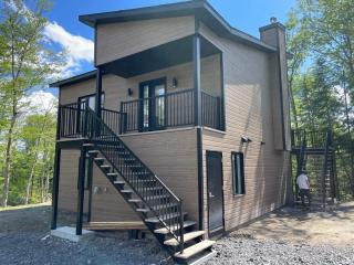 Chalet Aube with Spa, Beach & Lake - Chertsey - 3