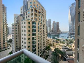 Sleek and Spacious 2BR at Dubai Marina, Near Beach - 5