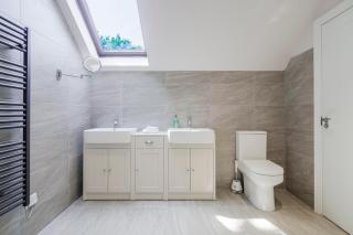 Chalet Gerrards Cross - 4