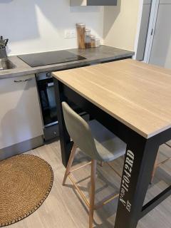 Beautiful Cozy New Apartment - Nanterre - 5