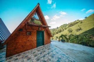 Alpha Bungalov - - 8