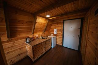 Alpha Bungalov - - 4