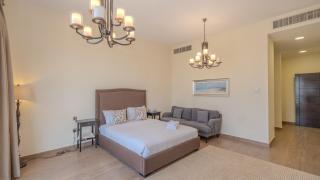 Spacious 5BHK Villa with Private Pool and Beach - 1