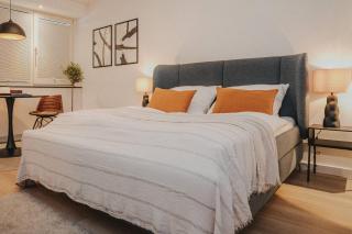 JOBOSTAYS - DOWNTOWN - Am Hafen - Luxusbad - Aufzug - Nähe Innenstadt & Bahnhof - Paare - 1