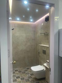 TM Luxe 1 Private comfort &Prm-style by Townmanor - Greater Noida - 8