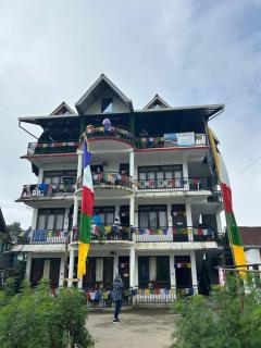 The Jasmit Mount View Homestay - 7