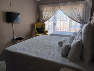 Desita La' Guesthouse - Rustenburg - 9