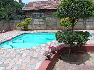 Desita La' Guesthouse - Rustenburg - 5