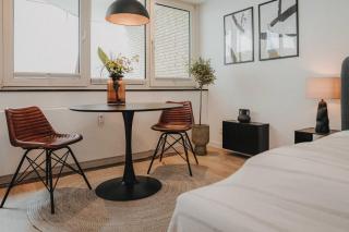 DOWNTOWN Apartment mit Luxusbad am Hafen nur 5 Minuten zu Fuß in die Innenstadt und zum Bahnhof! - Oldenburg - 2
