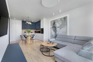 Bright Apartment Spadochroniarzy in Dziwnów with Parking & Pool by Noclegi Renters - Dziwnów - 4