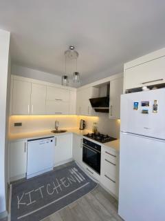 Marina Guest House - 8