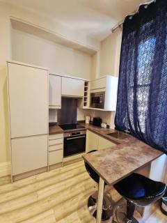 Bolton Road Apartments - Eastbourne - 2