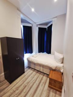 Bolton Road Apartments - Eastbourne - 5