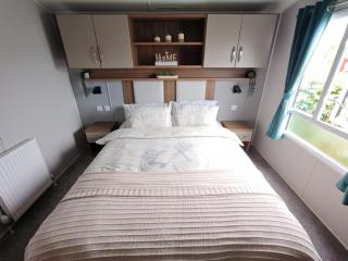 The Ocean Nook - 1
