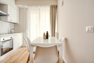 Green Diamond Flat - 5