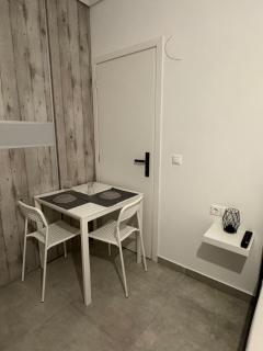 GuccisCozyStudio - Artemida - 4