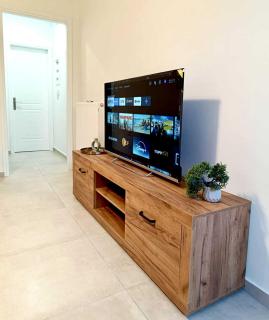 Marianna's Bright & Modern House - Kyparissia - 1