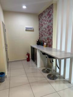 Evo 24 free NETFLIX and WIFI - Bandar Baru Bangi - 2
