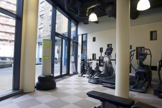 Student Only, Bronze Studio Upper Level Highbury Residence I - 5