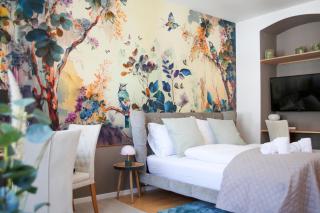 Cozy Stylish Apartment - 9