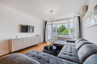 The Green Corner Apartment With Balcony - Happy Rentals - Zagreb - 0