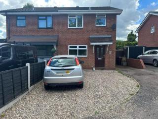 Entire home in Redditch - 2