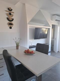 Flamingo Spot Larnaca - Larnaca - 8