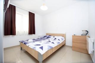 Apartments Vila Anastasia - Budva - 7