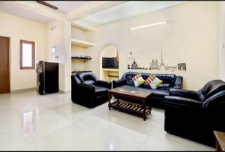 HOME STAY MAHALI 2bhk villa NEAR ROCK BEACH - Pondicherry - 9