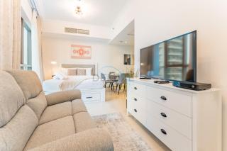 Short Walk to Marina Mall, Marina Walk and JBR Beach, Stunning Marina Views - Bay Central 2, Dubai Marina by Deluxe Holiday Homes - 3