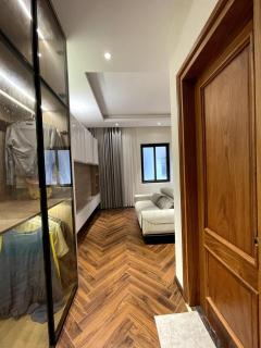 Beautiful luxurious bedroom - Hanoi - 1