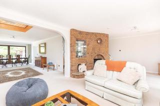 Moongate - Holdenhurst - 3