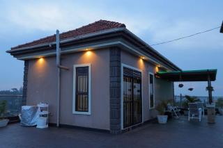 The Perch-your skyline sanctuary - Kampala - 8