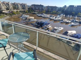 Apart , DEPARTAMENTO CONDOMINIO BAHIA GRANDE NORDELTA, TIGRE , BALCÓN Y VISTA A LA Bahia - 1