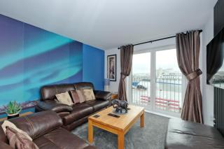 Luxury 2 Bedroom Harbour Apartment With Panoramic Ship Views - Aberdeen - 0