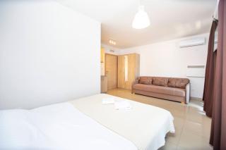 Apartments Vila Anastasia - Budva - 9