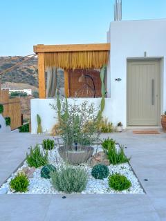 Apademia Skyros Luxury Apartment - Skyros - 0