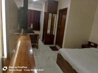 Hotel Landmark Inn - 3