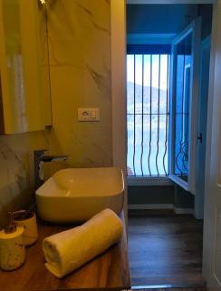 LAGUNA BLU - Villa da sogno con idromassaggio panoramico sul Lago di Como - Colico - 9