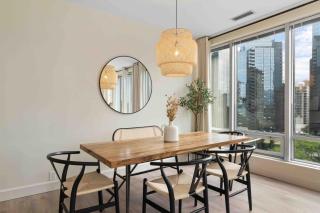 Downtown Corner Suite with City Views and AC for 6 Guests - Vancouver - 7